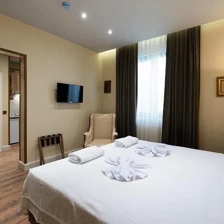 Level Suites - 104 Istanbul